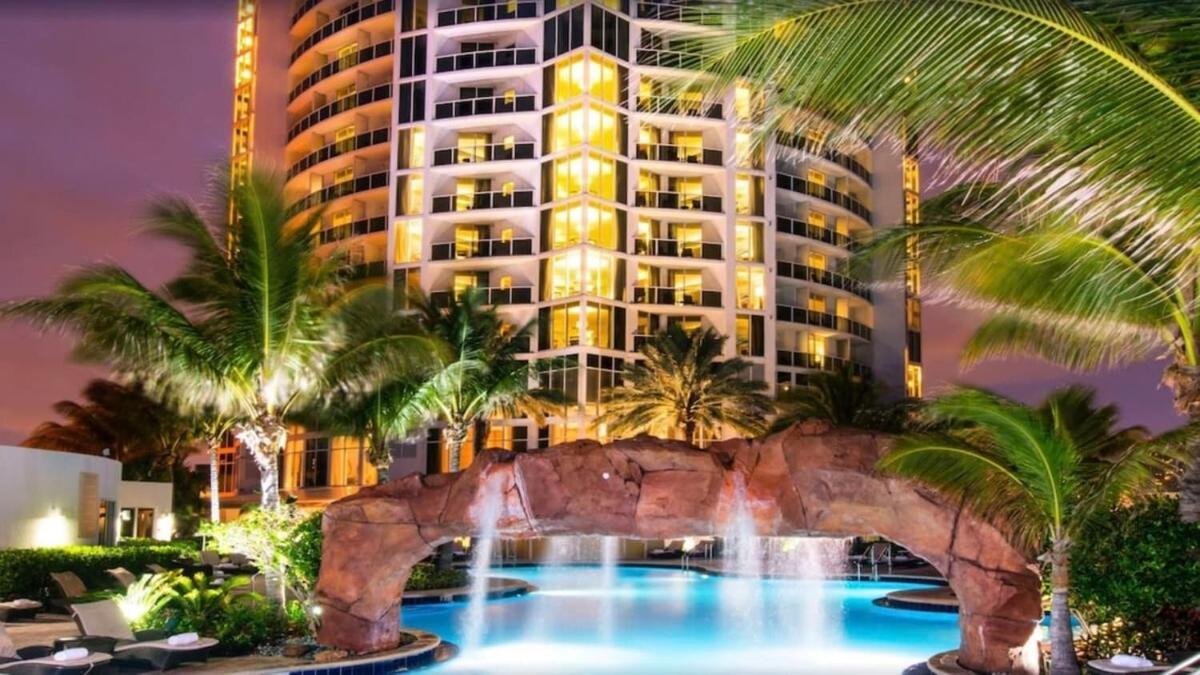 Luxury Bayfront Studio With Balcony Amazing Pool Hotel Sunny Isles Beach Exterior photo